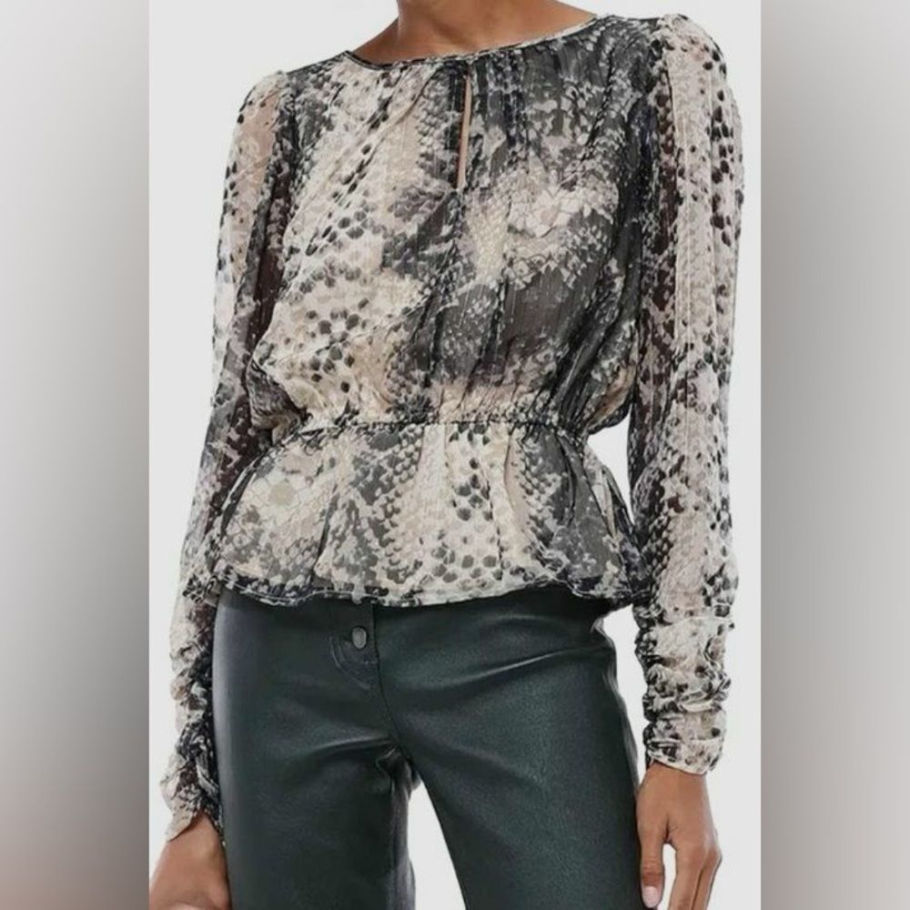 NWT Walter Baker Black Beige Snake Print Long Sleeve Keyhole Blouse Top Sz M
